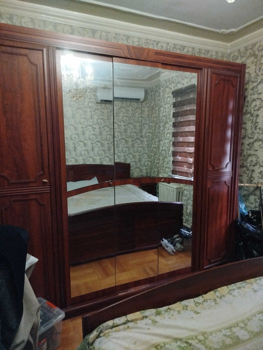 Продам спальню б.у.