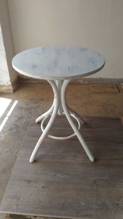 Масички за кафе.