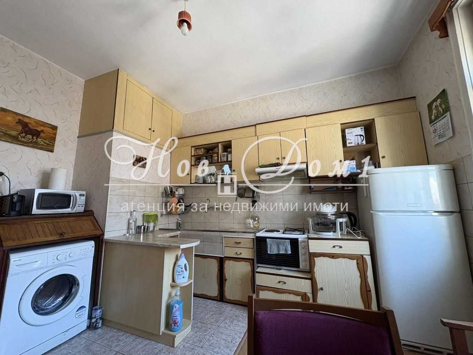 Без аналог / 85 м2 - чиста жилищна площ / 500 € / Център