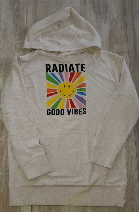 Дънки-клин Old Navy, суитчър Old Navy и блуза Disney за ръст 158/164