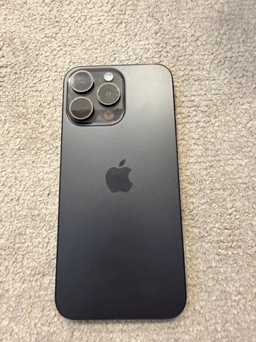 Iphone 15 pro max на iphone  air