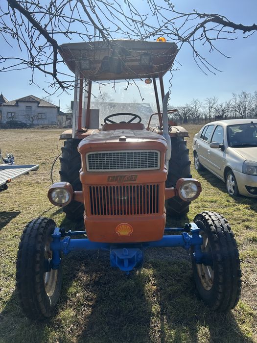 Vând Tractor FIAT 445 UNIVERSAL