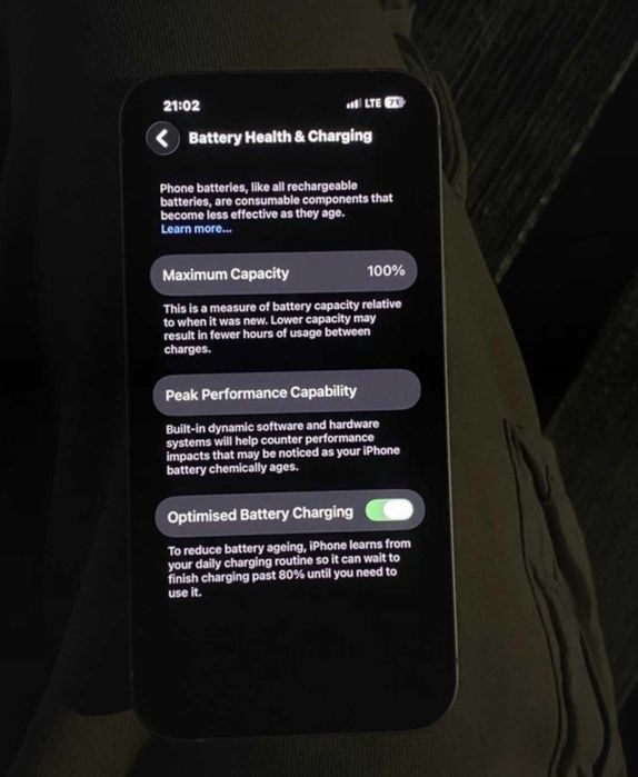 LICHIDARE STOC! Telefon Mobil / Smartphone Iphone 13 Roz