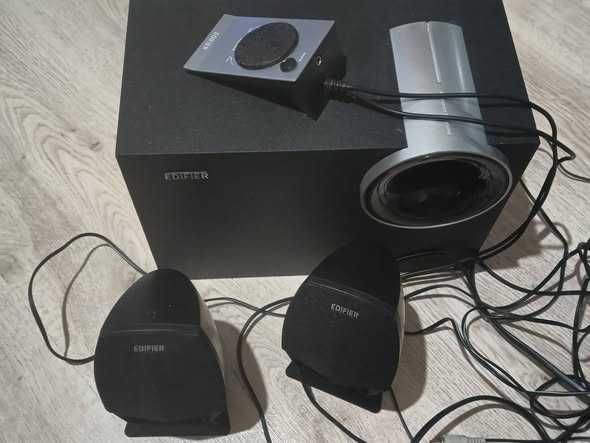 Edifier буфер с две колонки