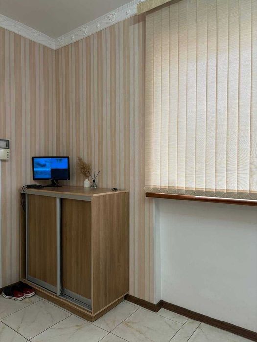 Продается коттедж на 12мкр по горячей цене