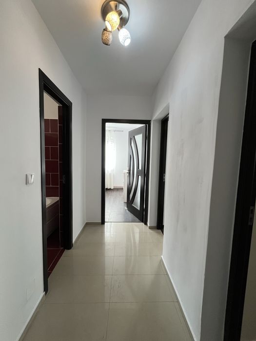 Chirie apartament 2 camere decomandat, zona Grivitei