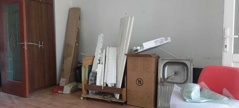 Curatenie si eliberare apartamente de mobila veche , eliberare moloz