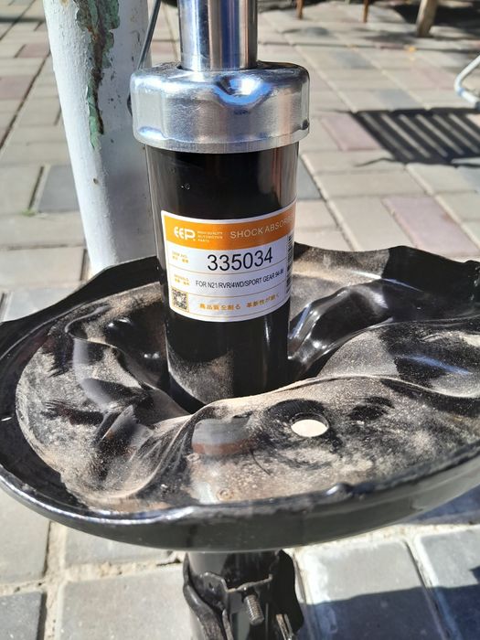 Амортизаторы RVR 94 -96г