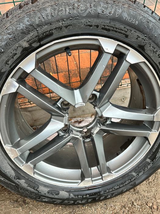 Диски с резиной от Lx 570