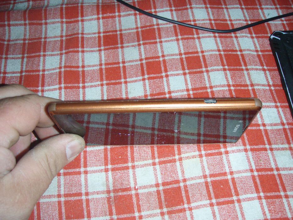 Sony Xperia E3 D2203 functional, cu touchscreen spart
