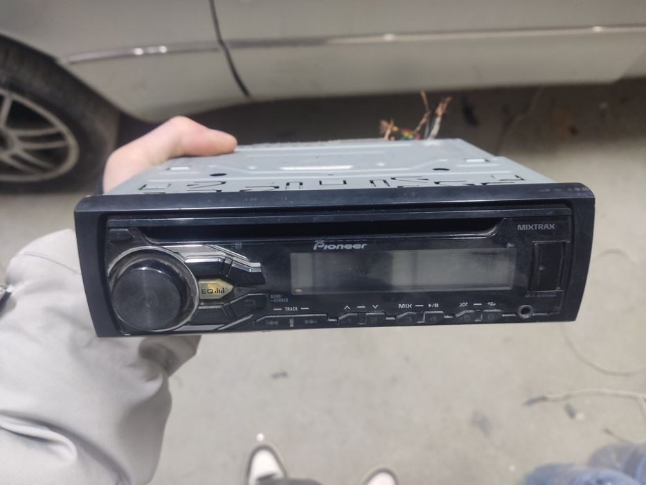 Магнитола Pioneer