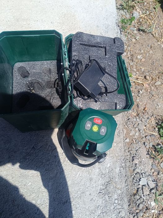 Продам лазерный уровень