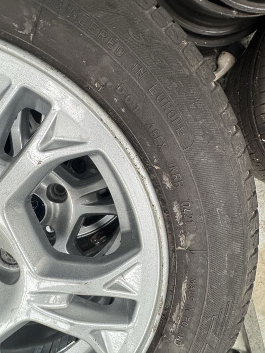 Jante ford Fiesta R14