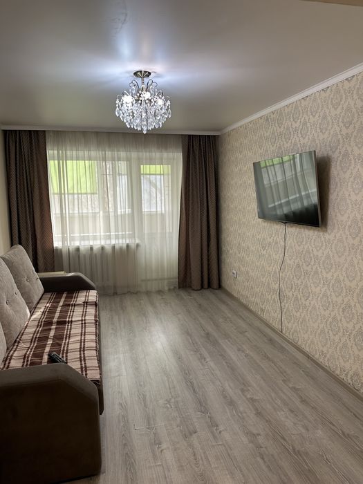 Сдам 2 комн квартиру в центре города