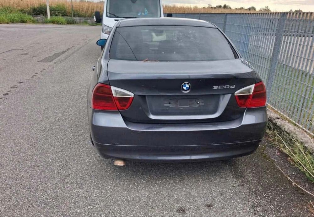 Se vinde bmw 320d 2.0 diesel