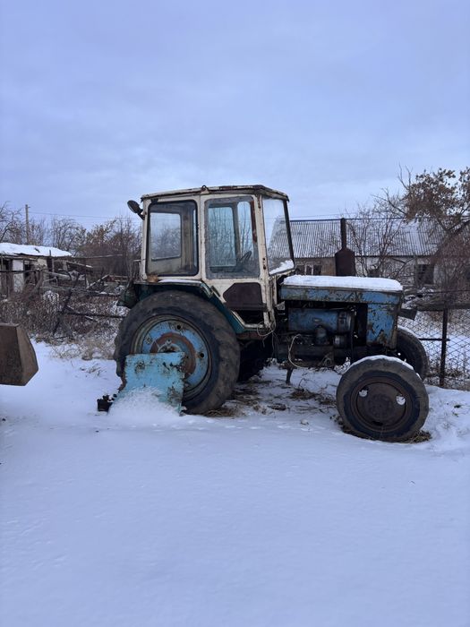 Трактор Т-40 на ходу