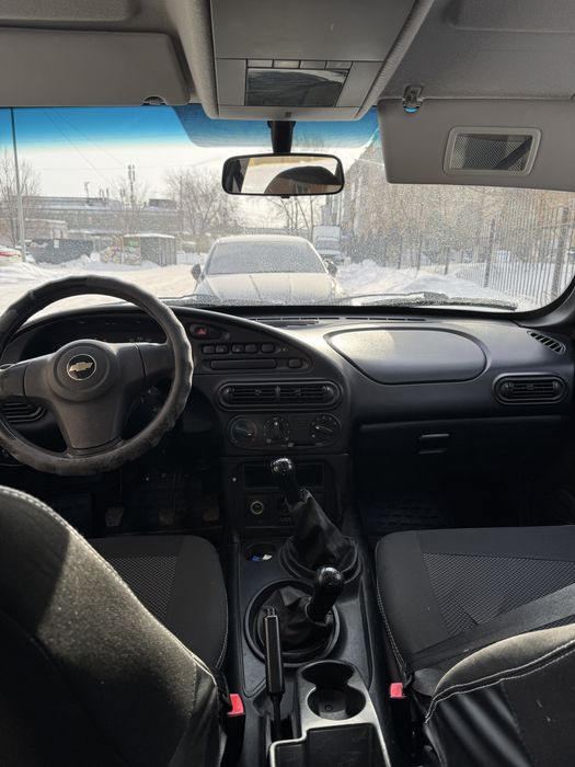 Продам ниву шевролет 2013года