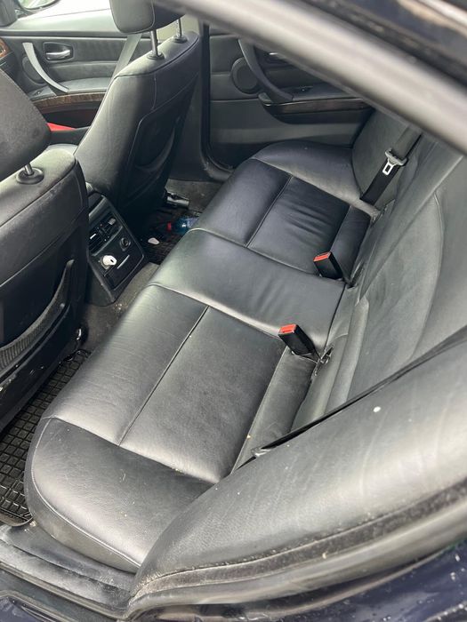 Vand bmw 320 d automata