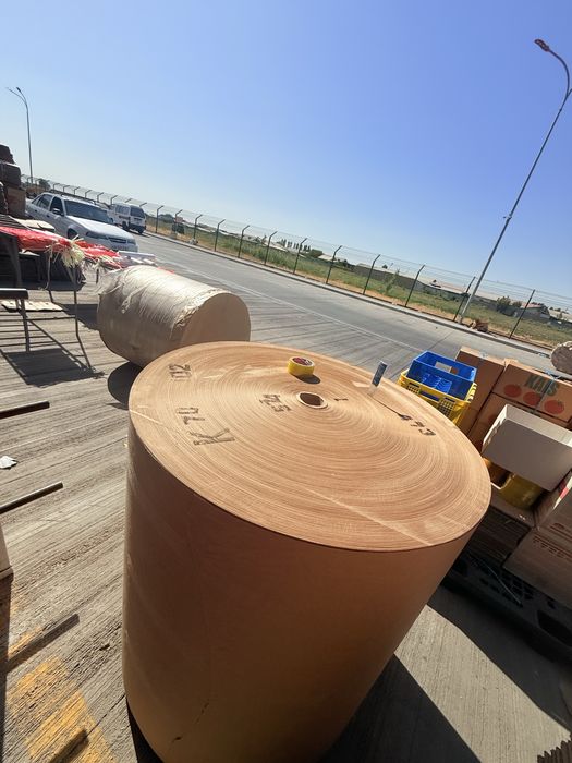 Kraft rulon qogaz bor