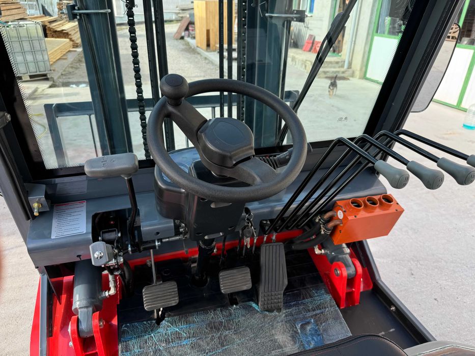 Чисто нови! Мотокари 3т.! Директен вносител! Различни конфигурации.