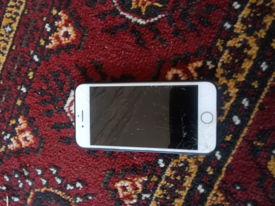 Iphone 7 sotiladi