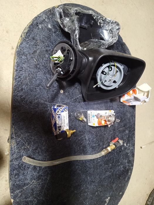 Продам запчасти от Лада ларгус 2014