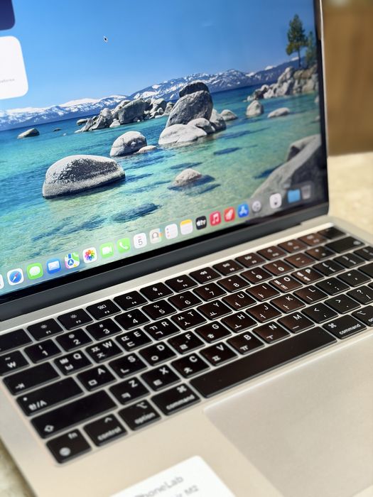 MacBook Air M2 256GB / PhoneLab