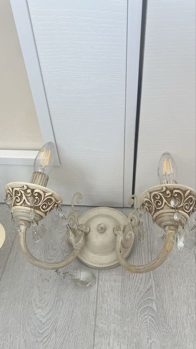 Aplice alb vintage, impecabile