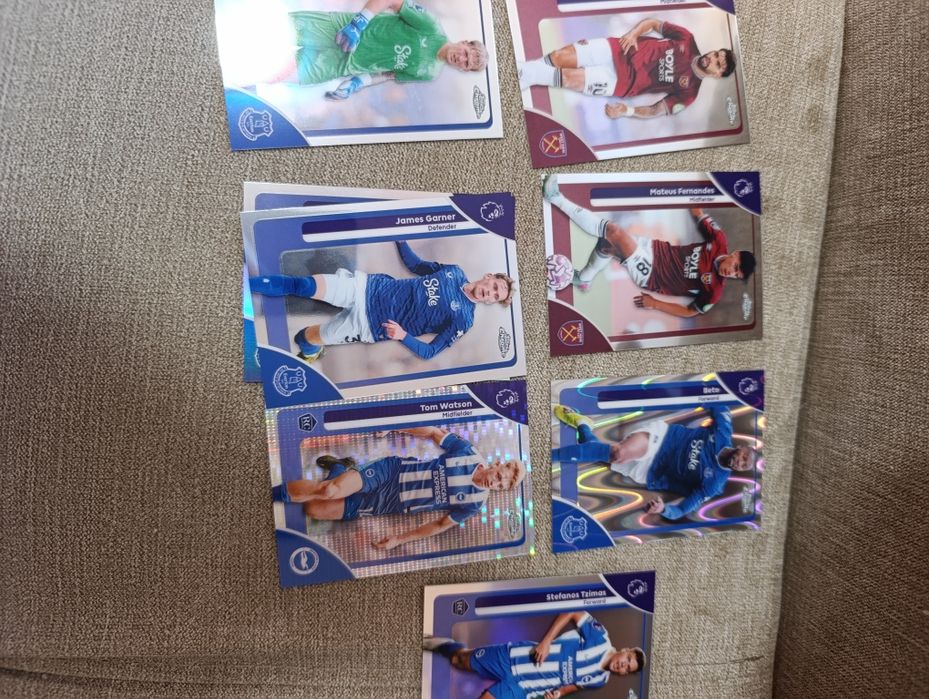 Футболни карти TOPPS Chrome