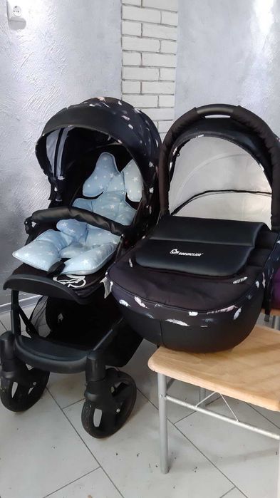 Детска количка в много добро състояние