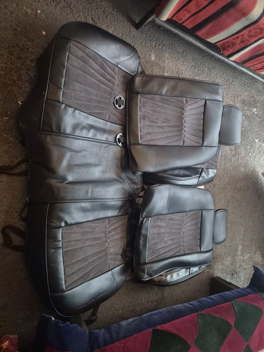 Продам чехлы универсальные