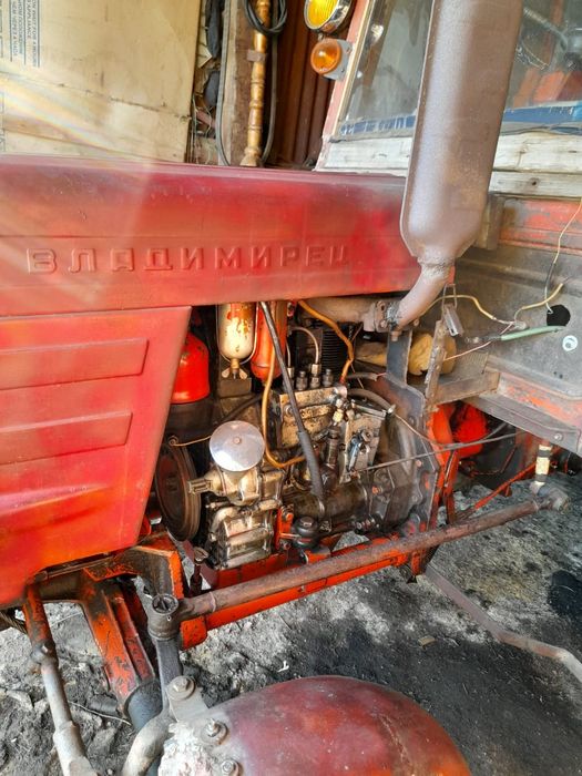 Продам трактор Т-25.