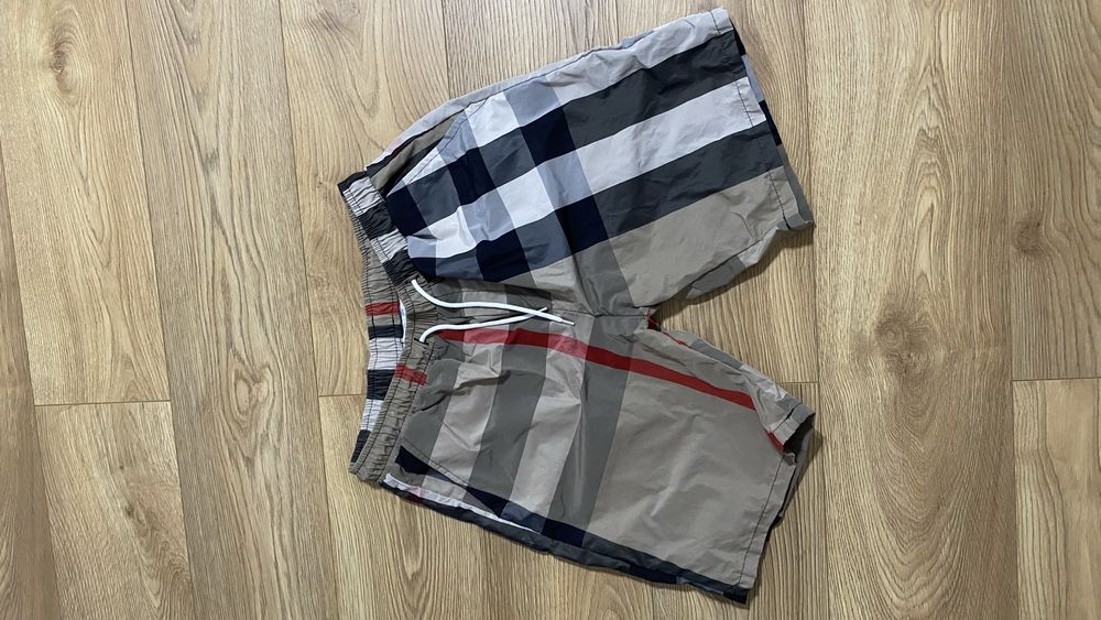 Pantaloni Scurți Burberry