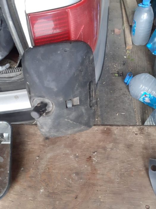 Зеркало для автомобиля