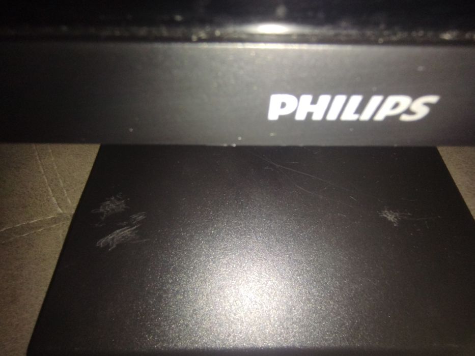 Монитор PHILIPS 2k