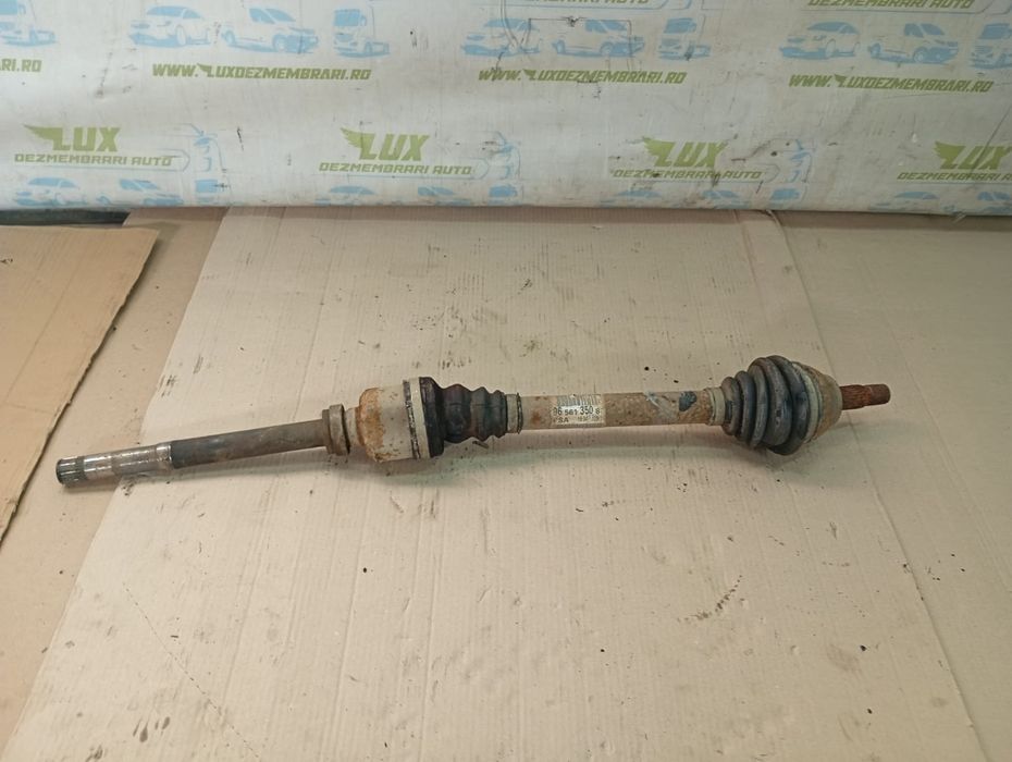 Planetara dreapta fata Ford Fiesta 5 (2001 - 2007) (1246) F6Jb