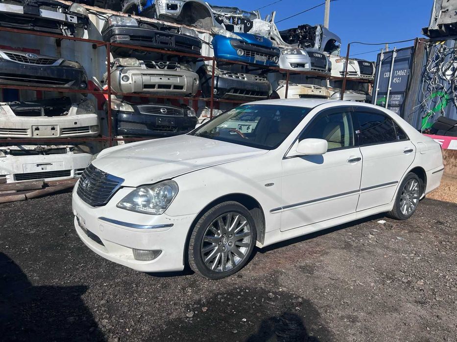 Разбор Toyota Crown Majesta [Тайота Краун Маджеста)