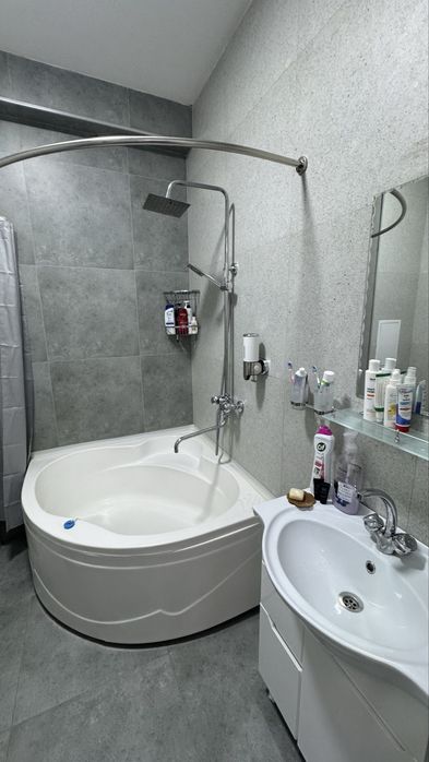 Продаю свою квартиру с мебель техникой