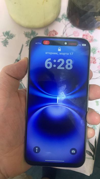 Срочно продам телефон