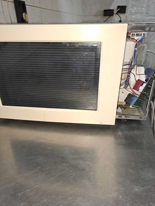 Микровълнова Panasonic за части