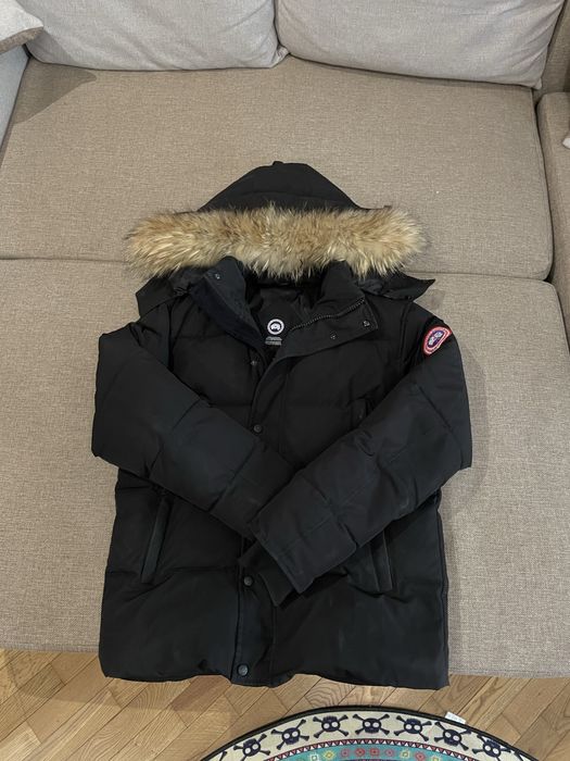 Geaca canada goose!