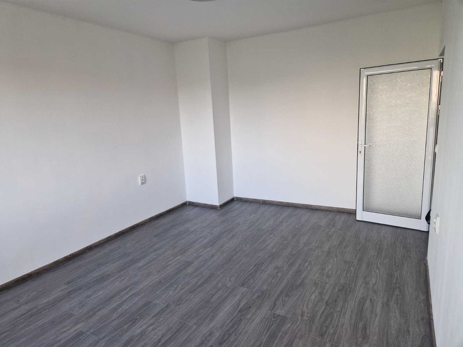 Продава се Едностаен апартамент в Попово - 45 кв.м за 907 €/кв.м - Снимка #9