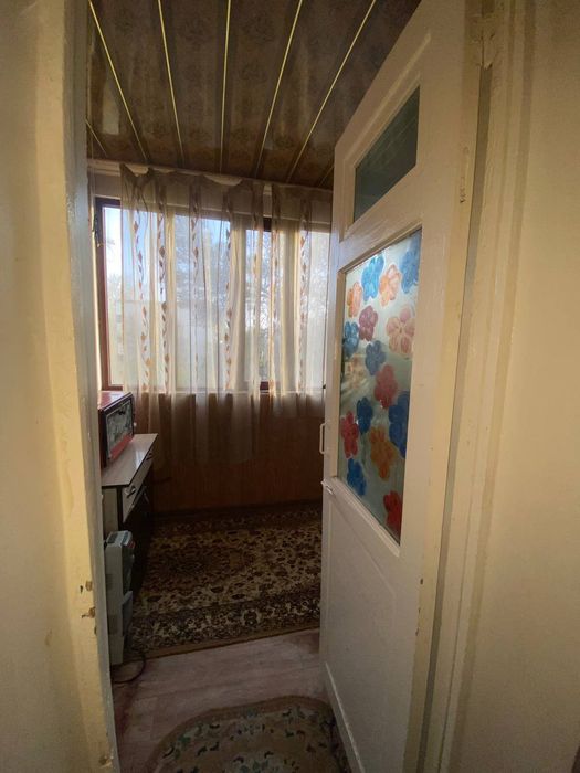 Продаётся 1 комнатная квартира, . в кирпичном доме .