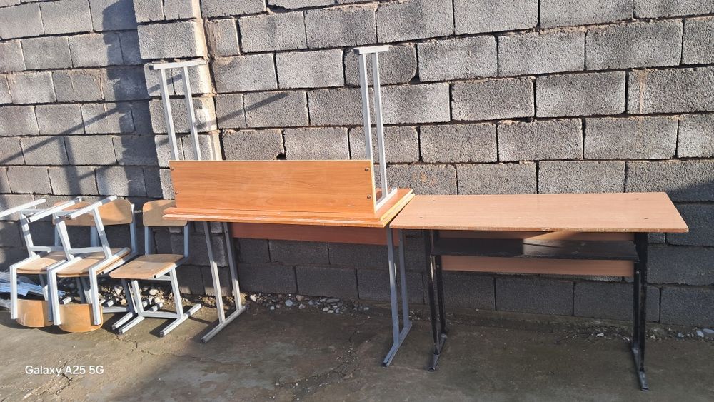 Парта стол б/у общий сатылады