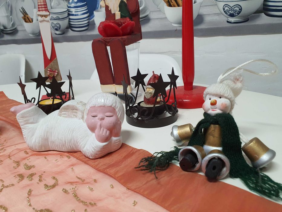 Mos Craciun, suport lumanari decoratiuni