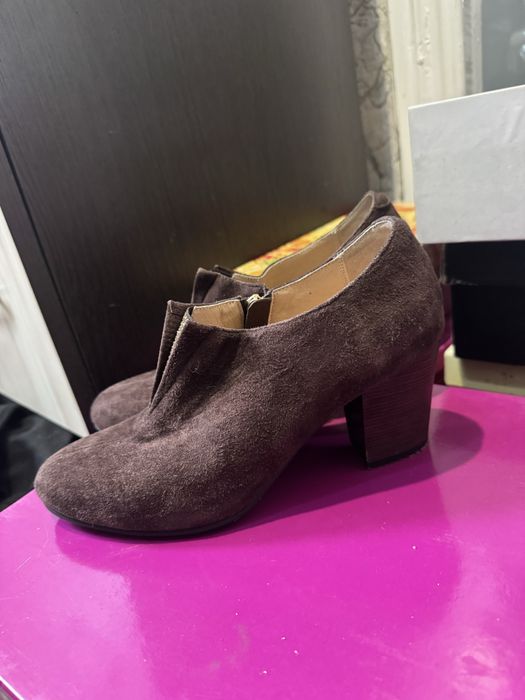 Продам ботиночки