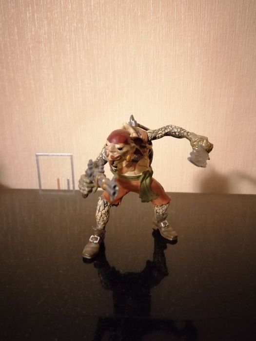 Продам детскую игрушку