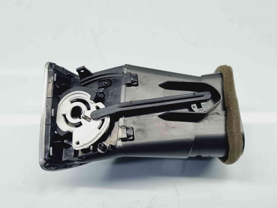 Grila aerisire stanga Opel Astra J Coupe GTC [Fabr 2009-2015] 1342049
