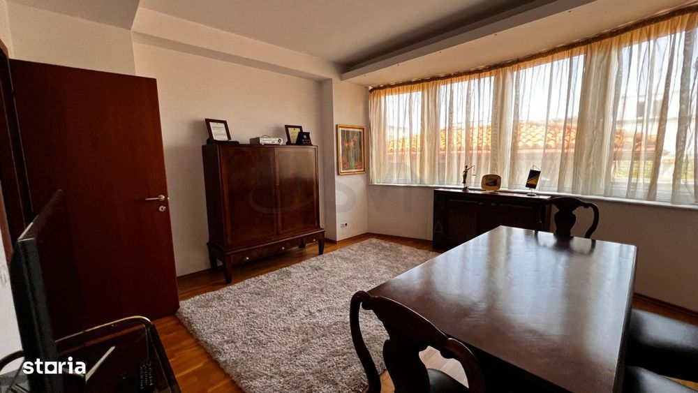 3 camere Primaverii l loc de parcare si boxa  incluse in pret