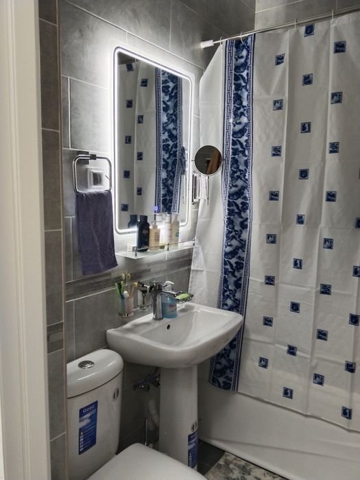 Продам свою 3х комнатную квартиру в новостройке